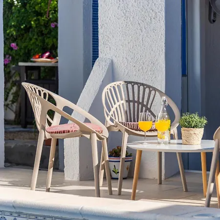 Anais - Plusholidays * Ifach