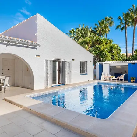 Anais - Plusholidays Villa Calp
