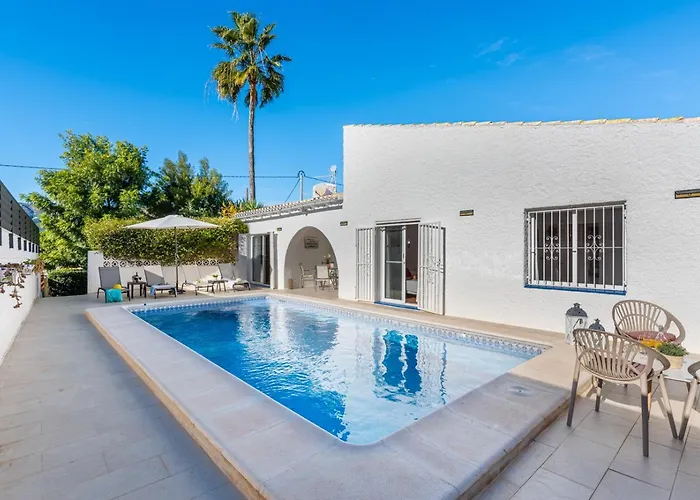 Anais - Plusholidays Villa *