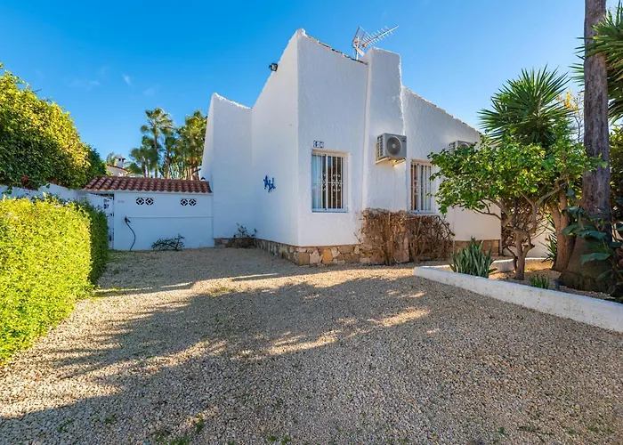 Anais - Plusholidays Villa *