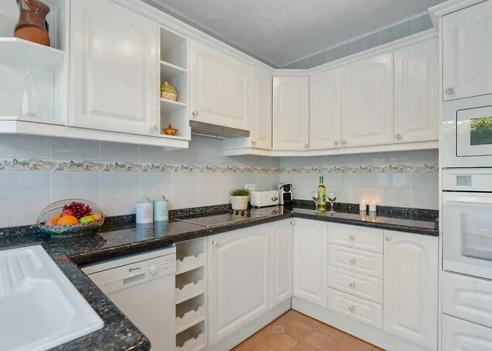 Anais - Plusholidays Villa Ifach