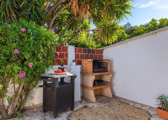 Anais - Plusholidays Vila *