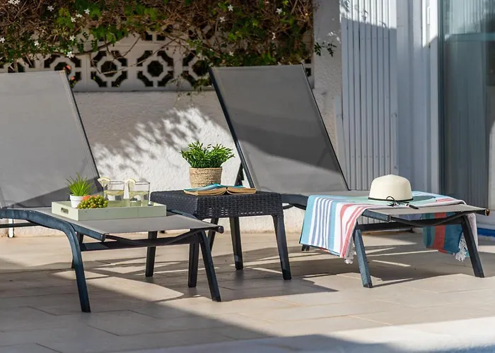 Anais - Plusholidays Ifach